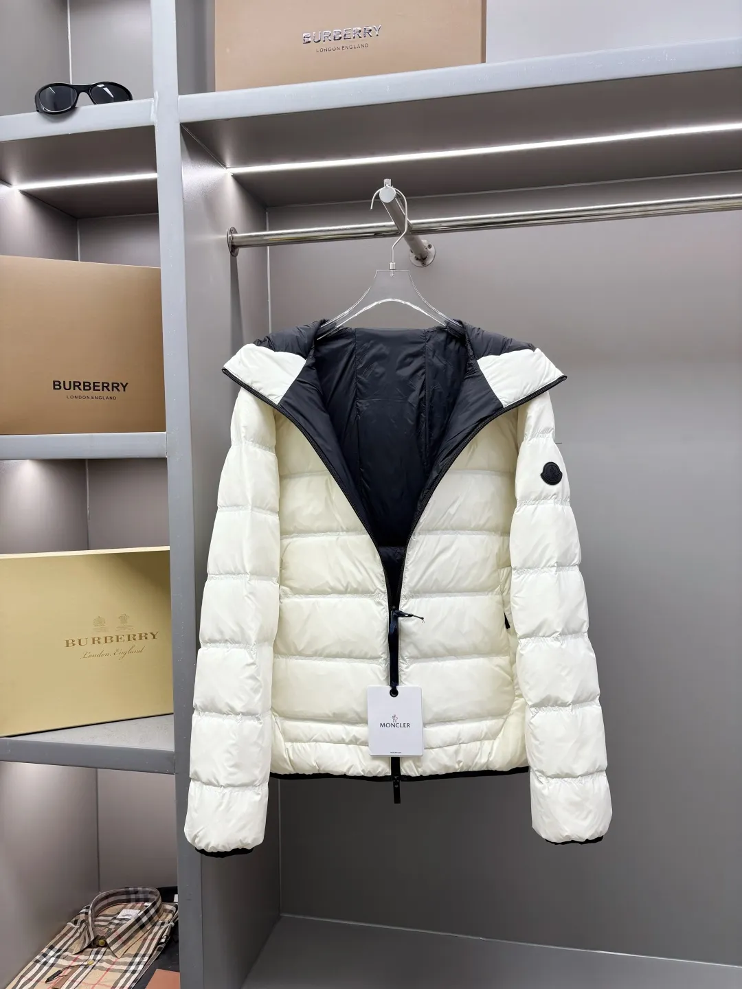Moncler New Arrival Classic Black White ， Same Style， 。 ， ， ， ， ～ ， ， ， ， ， ， ～ Sizes：M-XXXL ：Black White Yellow